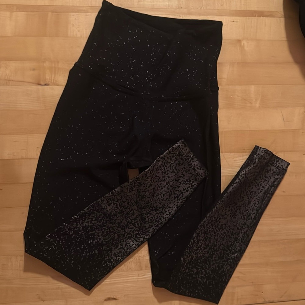 Beyond yoga leggings
